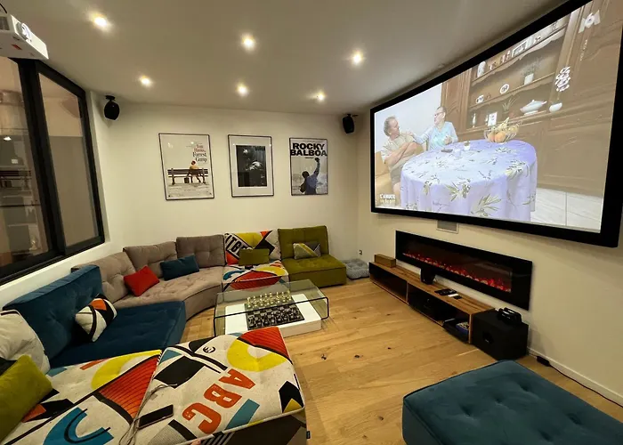 Magnifique Maison Contemporaine Proche D'aix إيكس ليه با